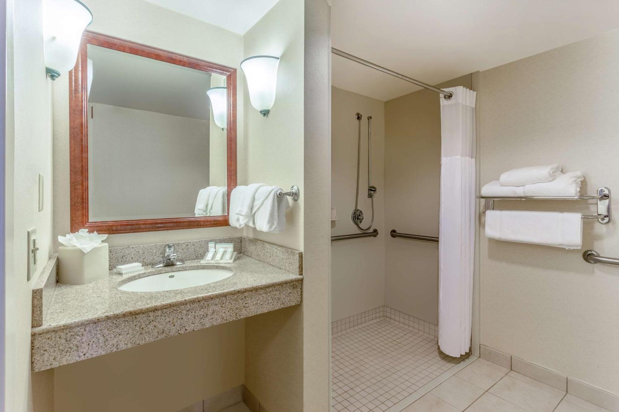 Hilton Garden Inn Richmond South/Southpark Colonial Heights Exterior photo